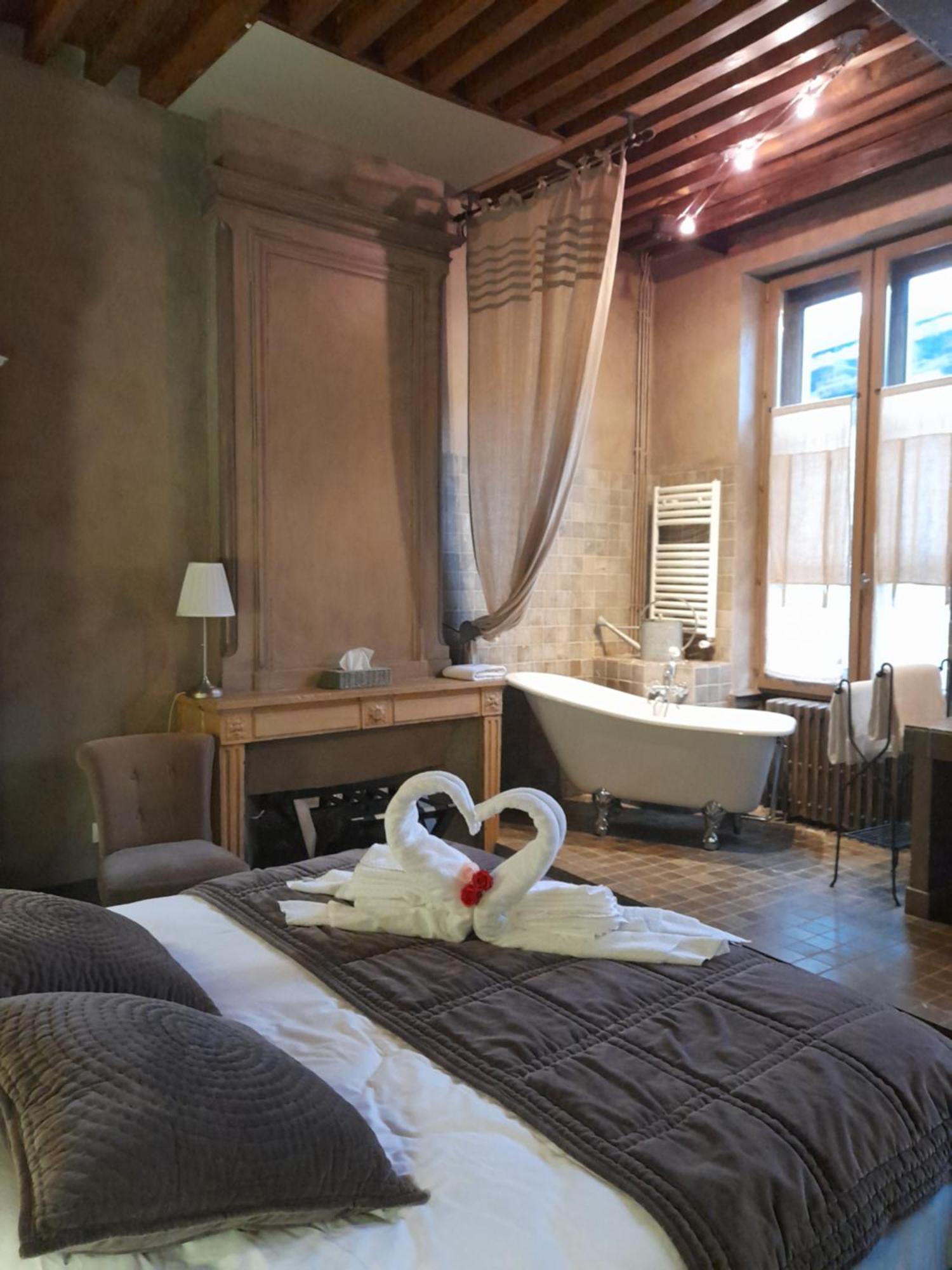 Hotel De La Tour Châtillon-sur-Chalaronne Dış mekan fotoğraf
