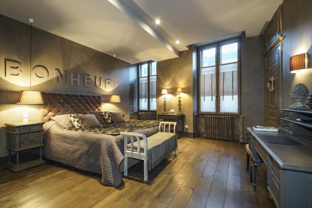 Hotel De La Tour Châtillon-sur-Chalaronne Dış mekan fotoğraf