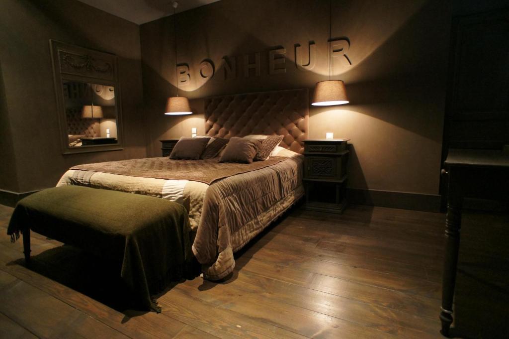 Hotel De La Tour Châtillon-sur-Chalaronne Dış mekan fotoğraf