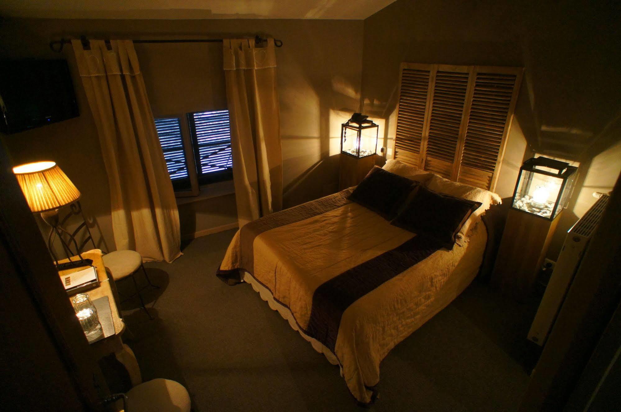 Hotel De La Tour Châtillon-sur-Chalaronne Dış mekan fotoğraf
